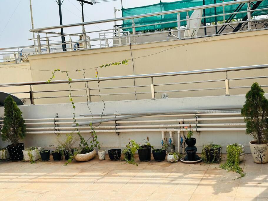 Midtown Lake View Pent House Near Hitech City * Hyderabad